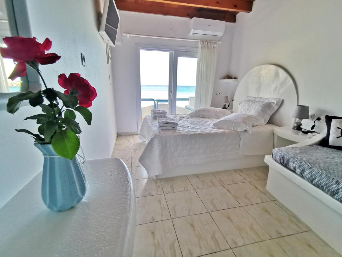 Blue Mare Apartments On The Beach Firopotamos Rum bild