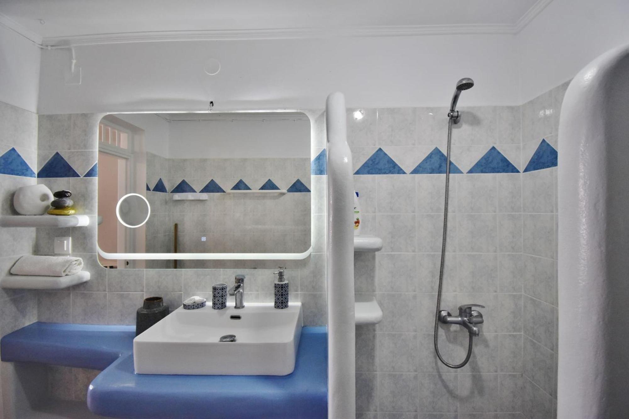 Blue Mare Apartments On The Beach Firopotamos Rum bild